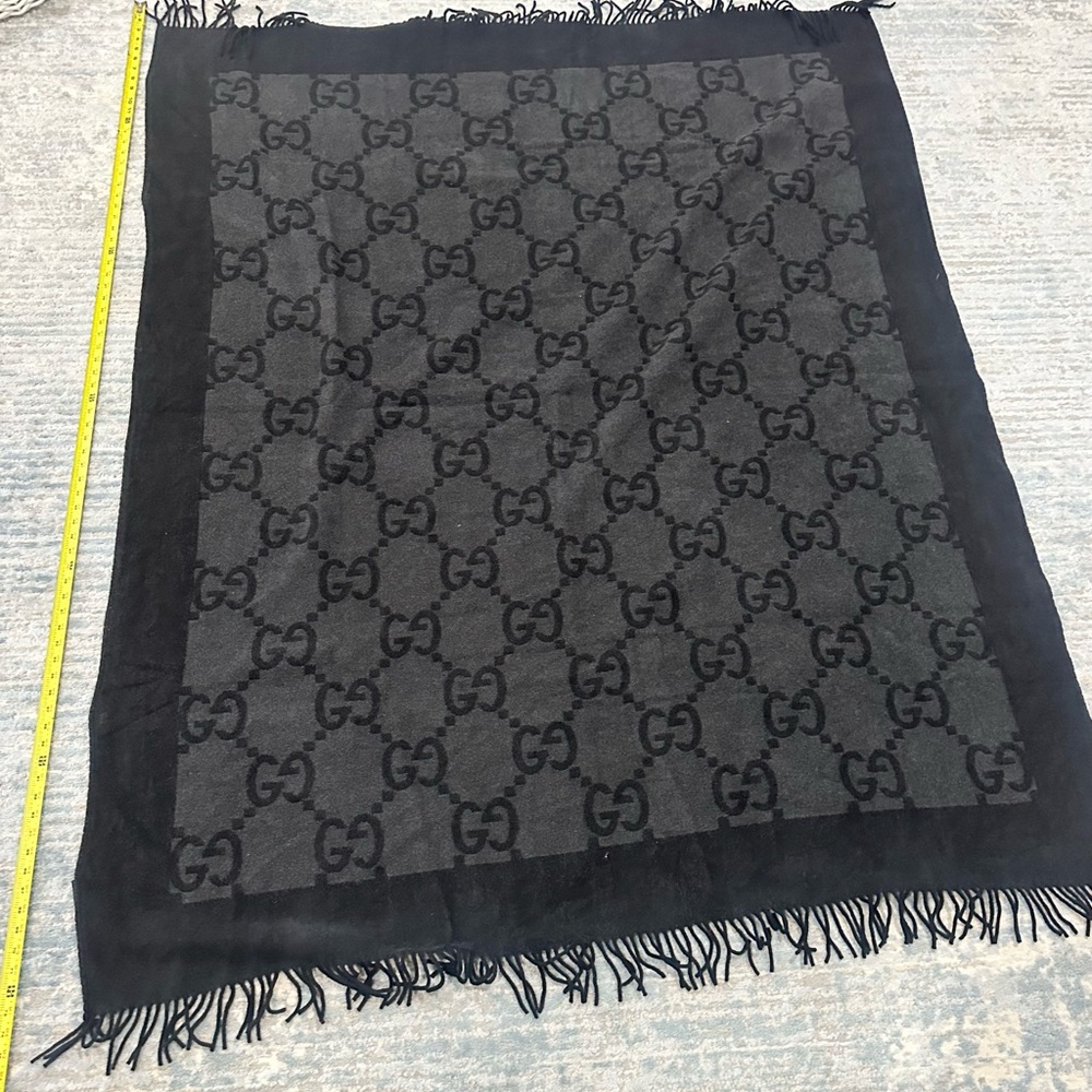 Gucci Black and Gray Designer wool and cashmere blanket.